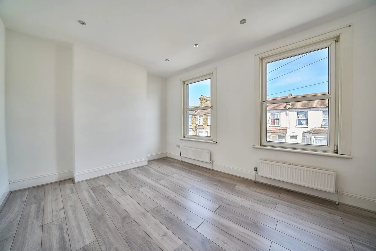 Selsdon Road, Plaistow, London, E13, photo 19