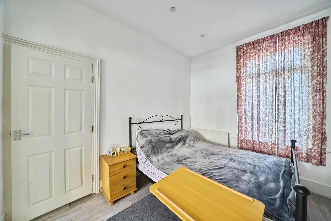 Selsdon Road, Plaistow, London, E13, photo 8