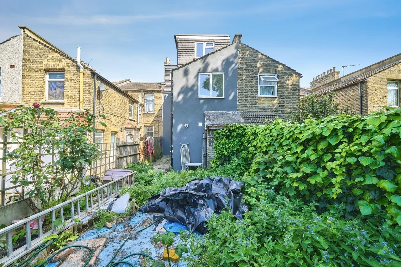 Selsdon Road, Plaistow, London, E13, photo 32