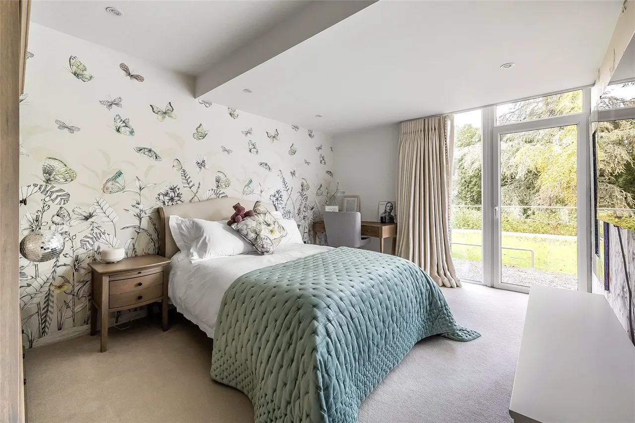 Birtley Road, Bramley, GU5, photo 17