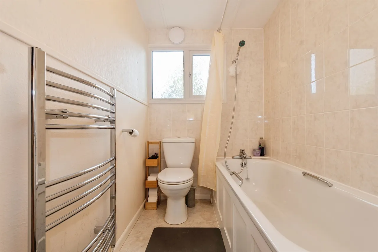 Cleeve Park, Chapel Cleeve, TA24, photo 12