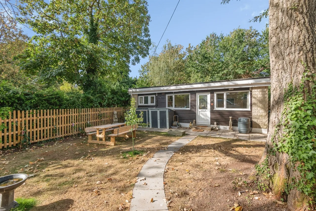 Cleeve Park, Chapel Cleeve, TA24, photo 2
