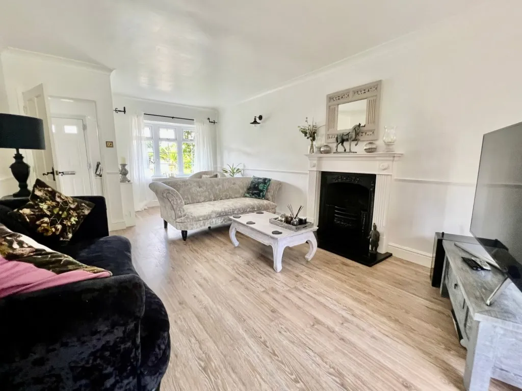Ash Hill Gardens, LS17, photo 4