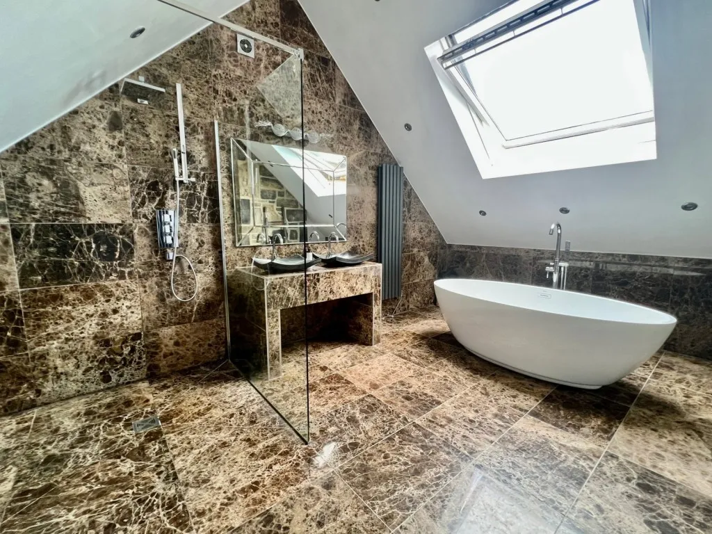 Ash Hill Gardens, LS17, photo 17