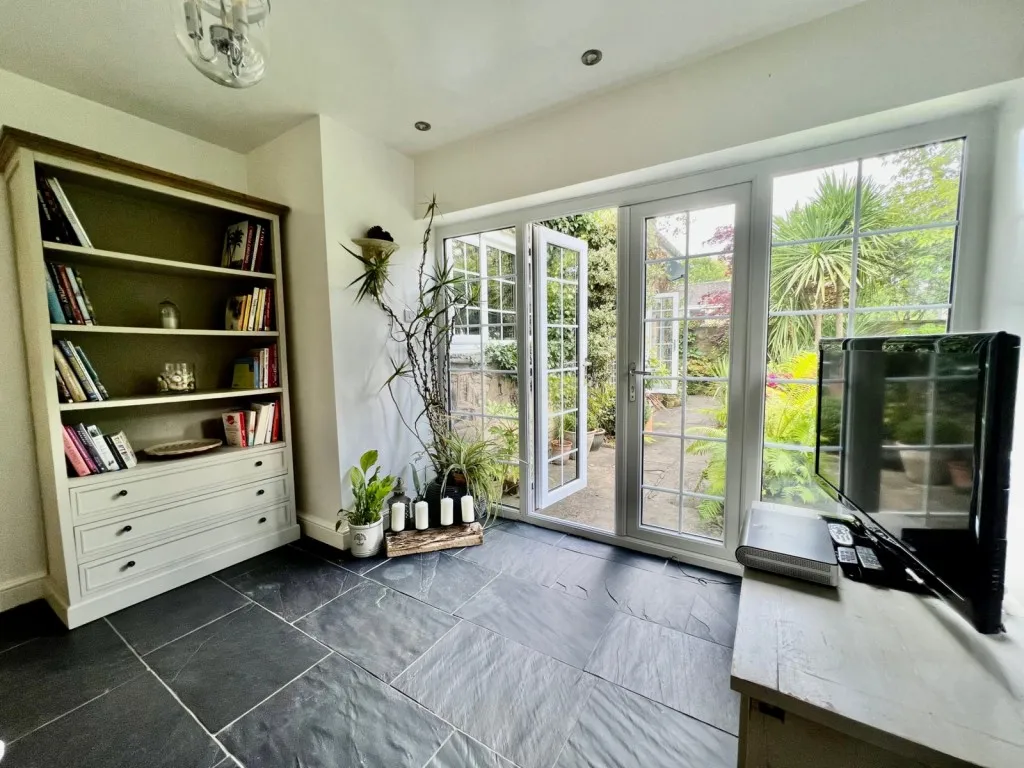 Ash Hill Gardens, LS17, photo 7