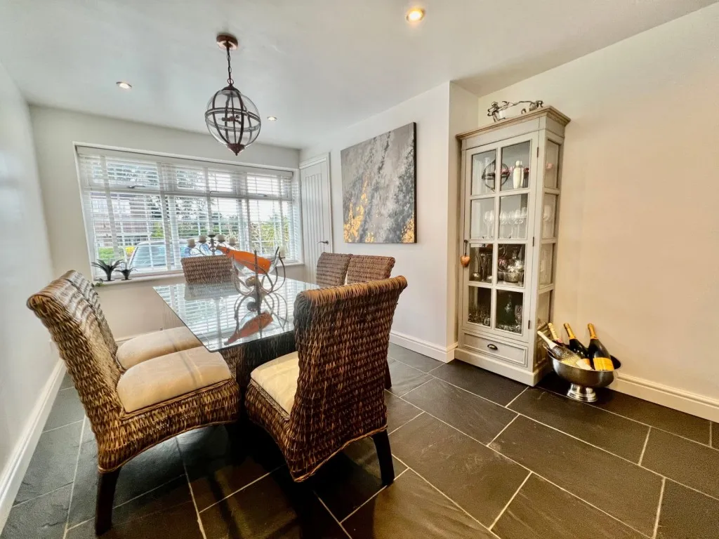 Ash Hill Gardens, LS17, photo 10