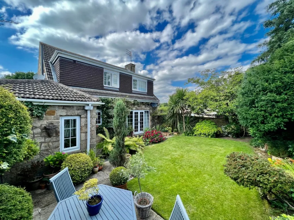 Ash Hill Gardens, LS17, photo 25