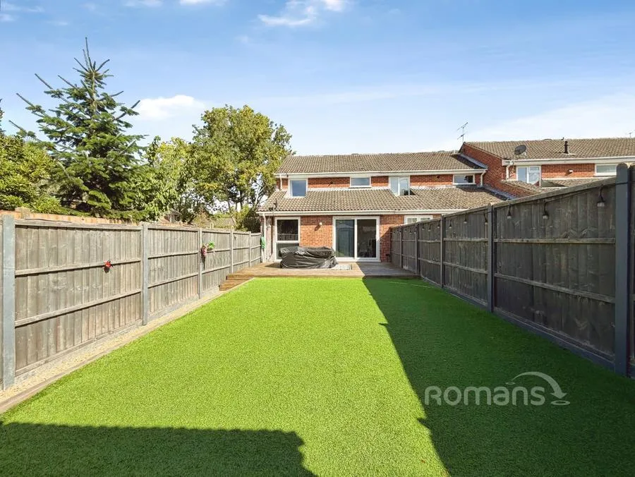 Woburn Avenue, Farnborough, GU14, photo 18