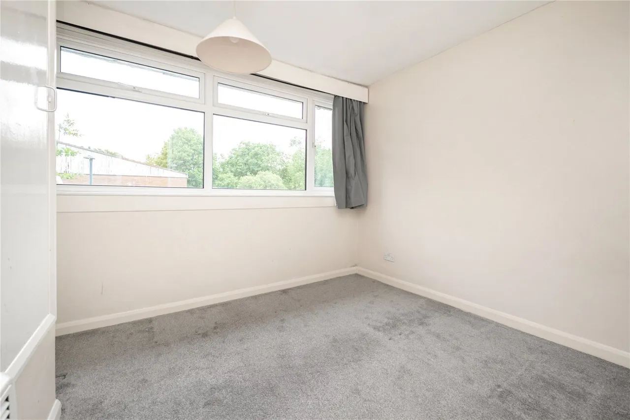 Craneford Close, Twickenham, TW2, photo 10