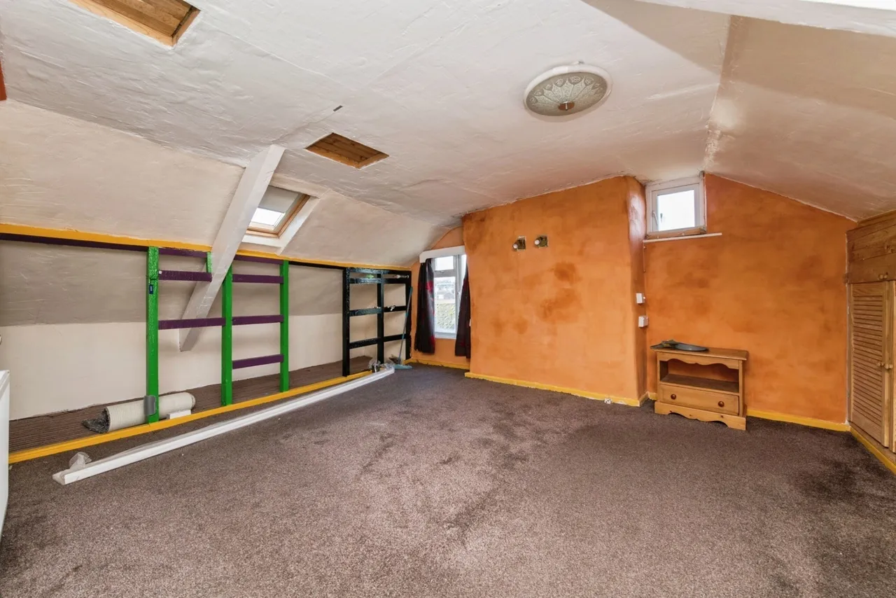 High Street, Honiton, EX14, photo 9