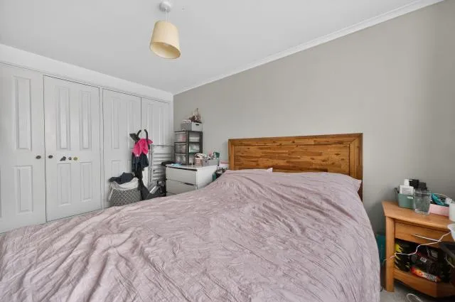 Ingram Avenue, Aylesbury, HP21, photo 11