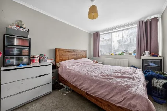Ingram Avenue, Aylesbury, HP21, photo 10
