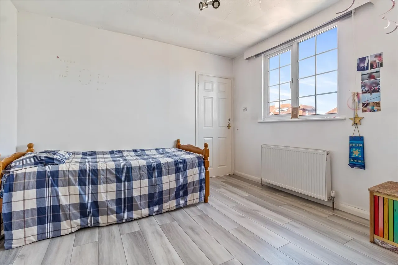 Loxwood Avenue, Worthing, photo 21