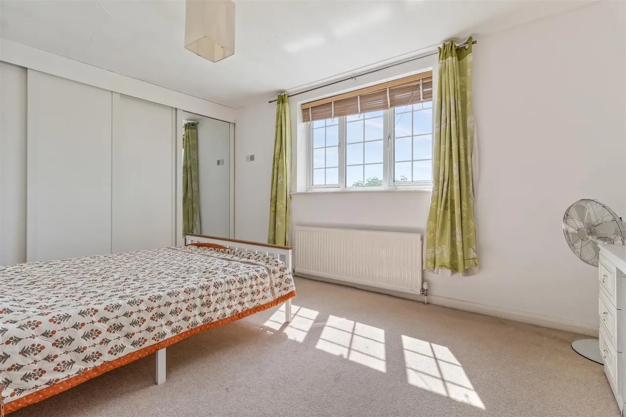 Loxwood Avenue, Worthing, photo 11