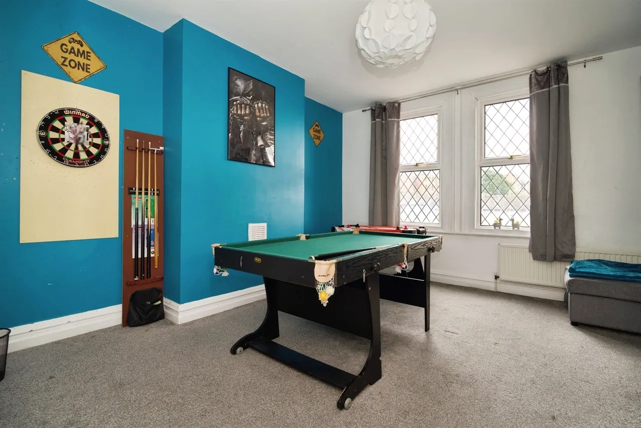Belle Vue Road, Leeds, LS3, photo 4