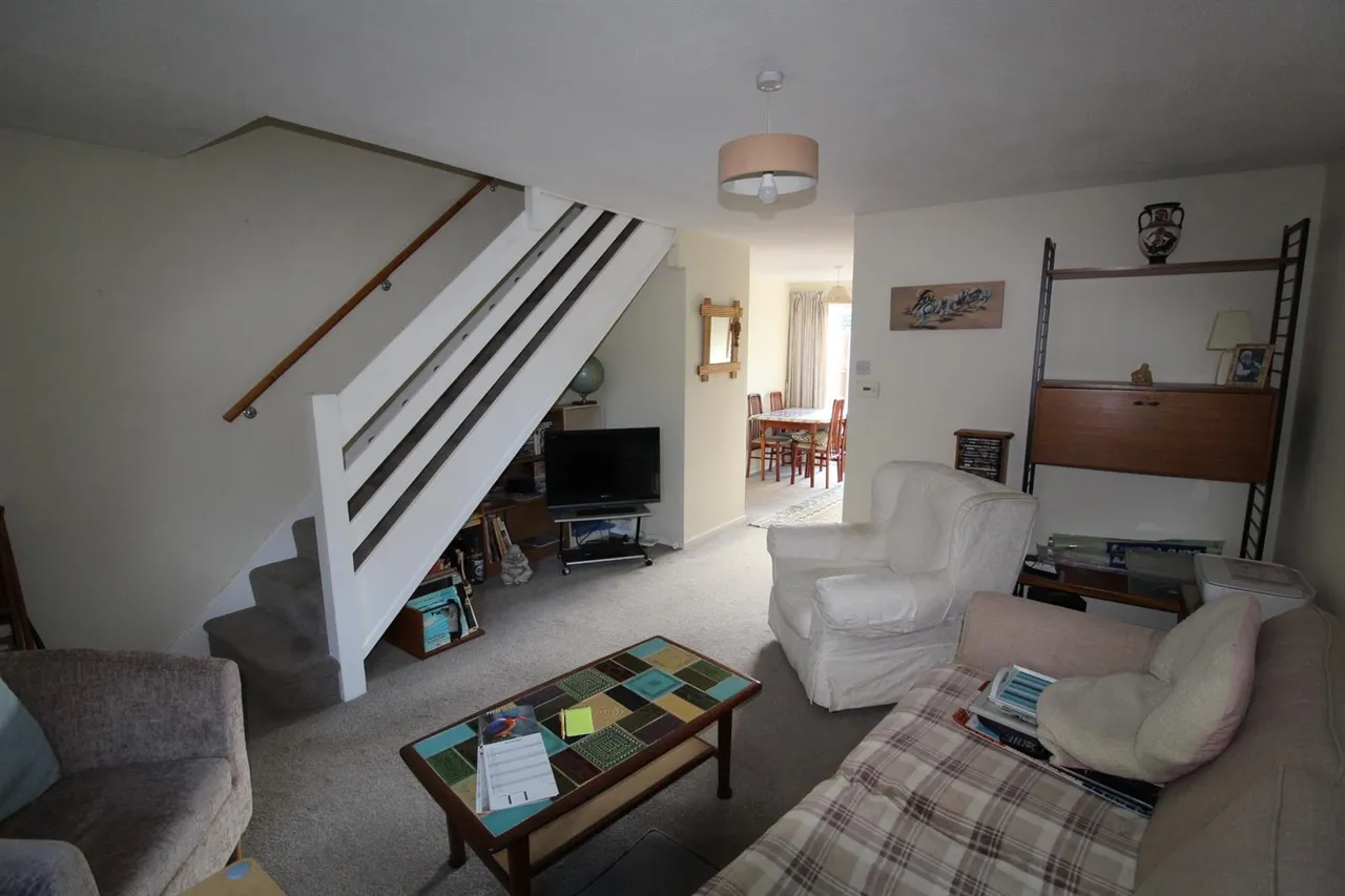 Thorncroft, Englefield Green, Surrey, TW20 0SB, photo 2