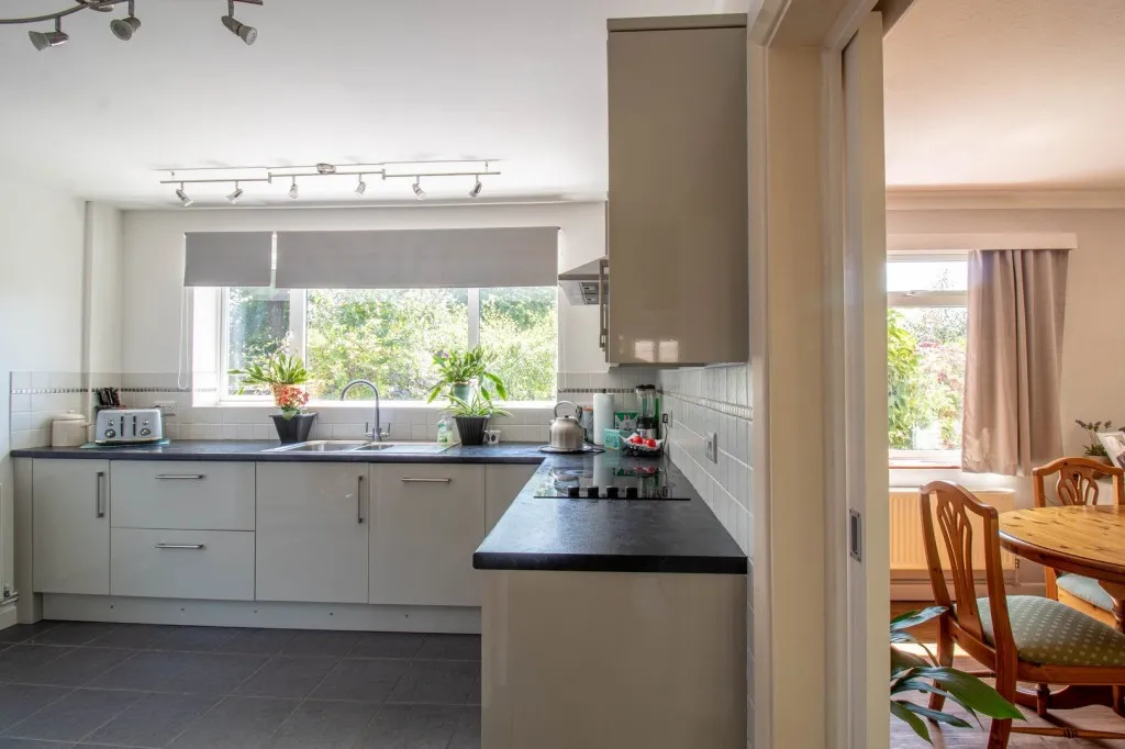 Saltdean Close, Bexhill on Sea, photo 8