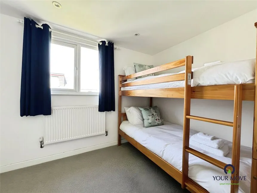Outram Road, Felpham, PO22, photo 14