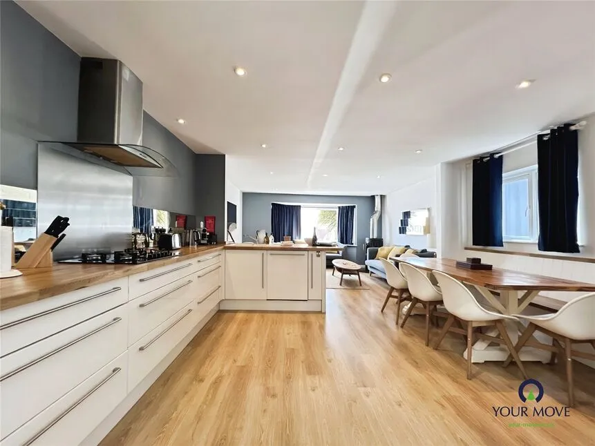 Outram Road, Felpham, PO22, photo 13