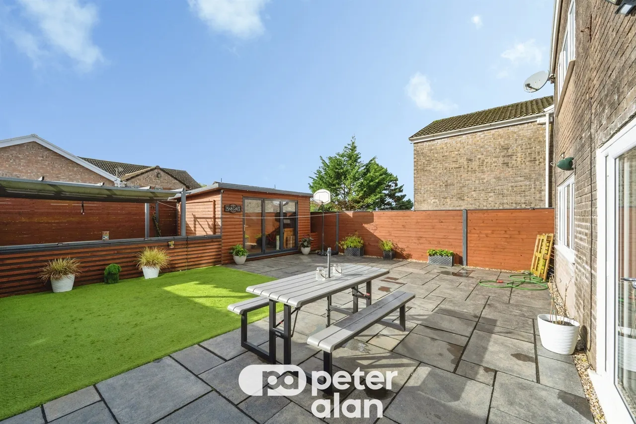 Hornbeam Close, Neath, SA11, photo 13