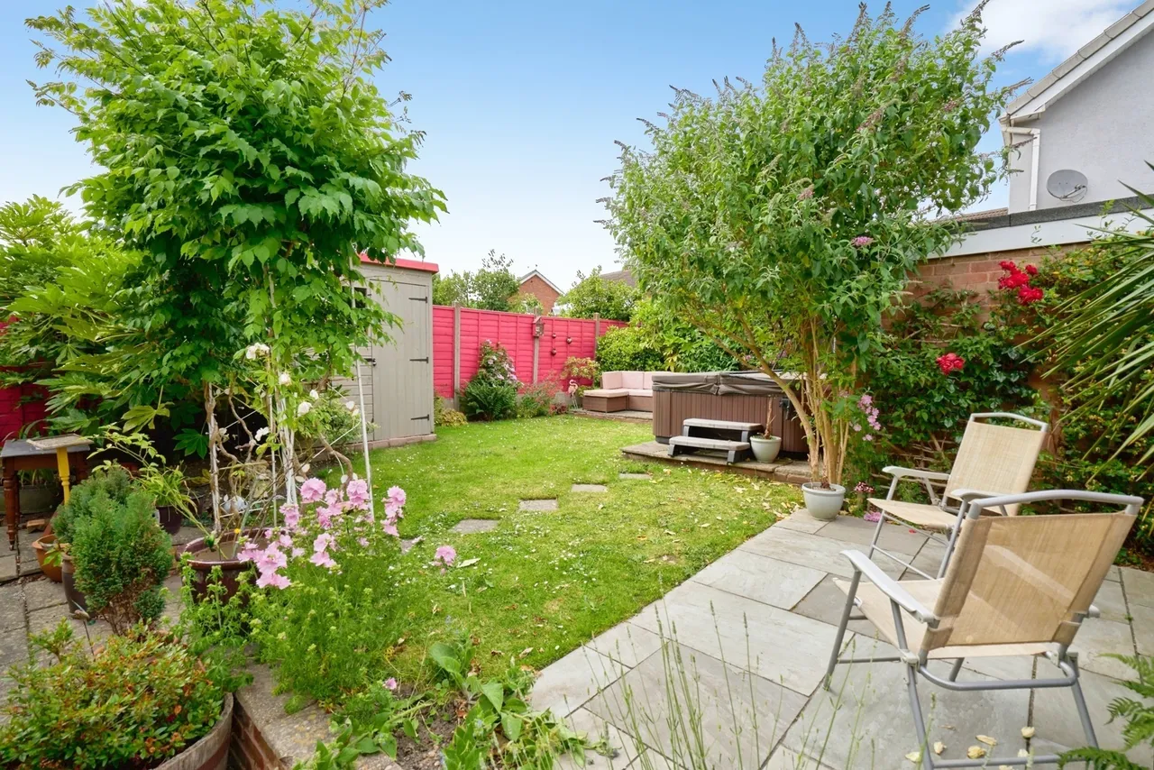 Pinewood Close, WILLENHALL, West Midlands, WV12, photo 19
