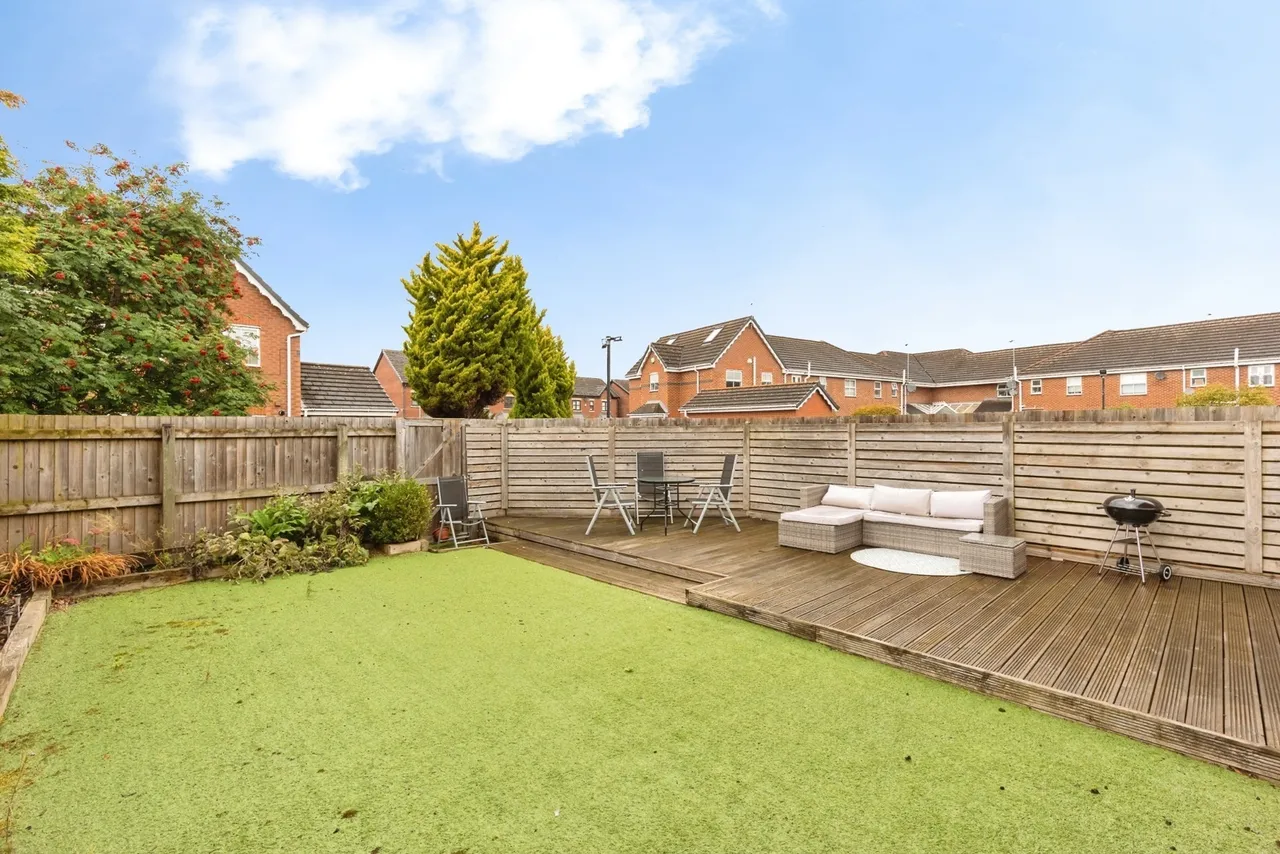 Lindow Street, Sale, Greater Manchester, M33, photo 17