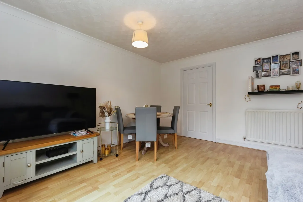 Lindow Street, Sale, Greater Manchester, M33, photo 5
