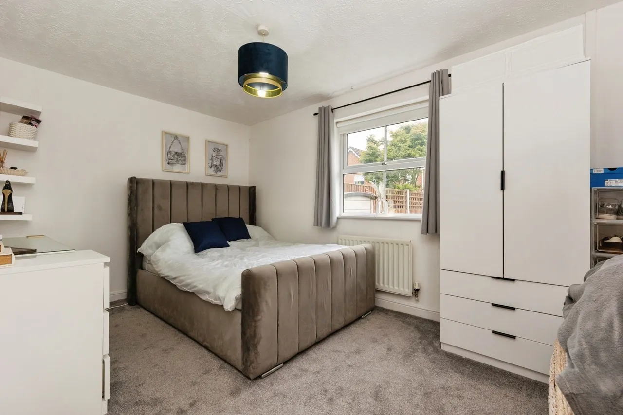 Lindow Street, Sale, Greater Manchester, M33, photo 9