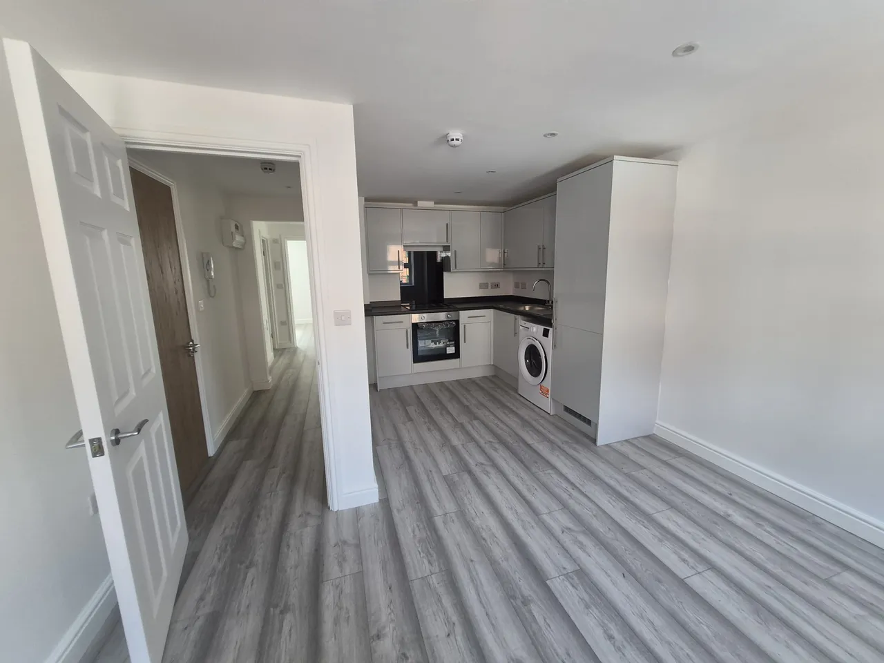 Flat 2, Peveril Street, NG7, photo 2