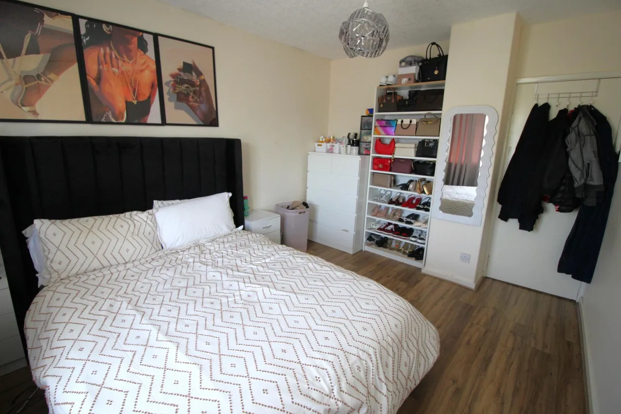 Kenyon Way, Little Hulton, M38, photo 9