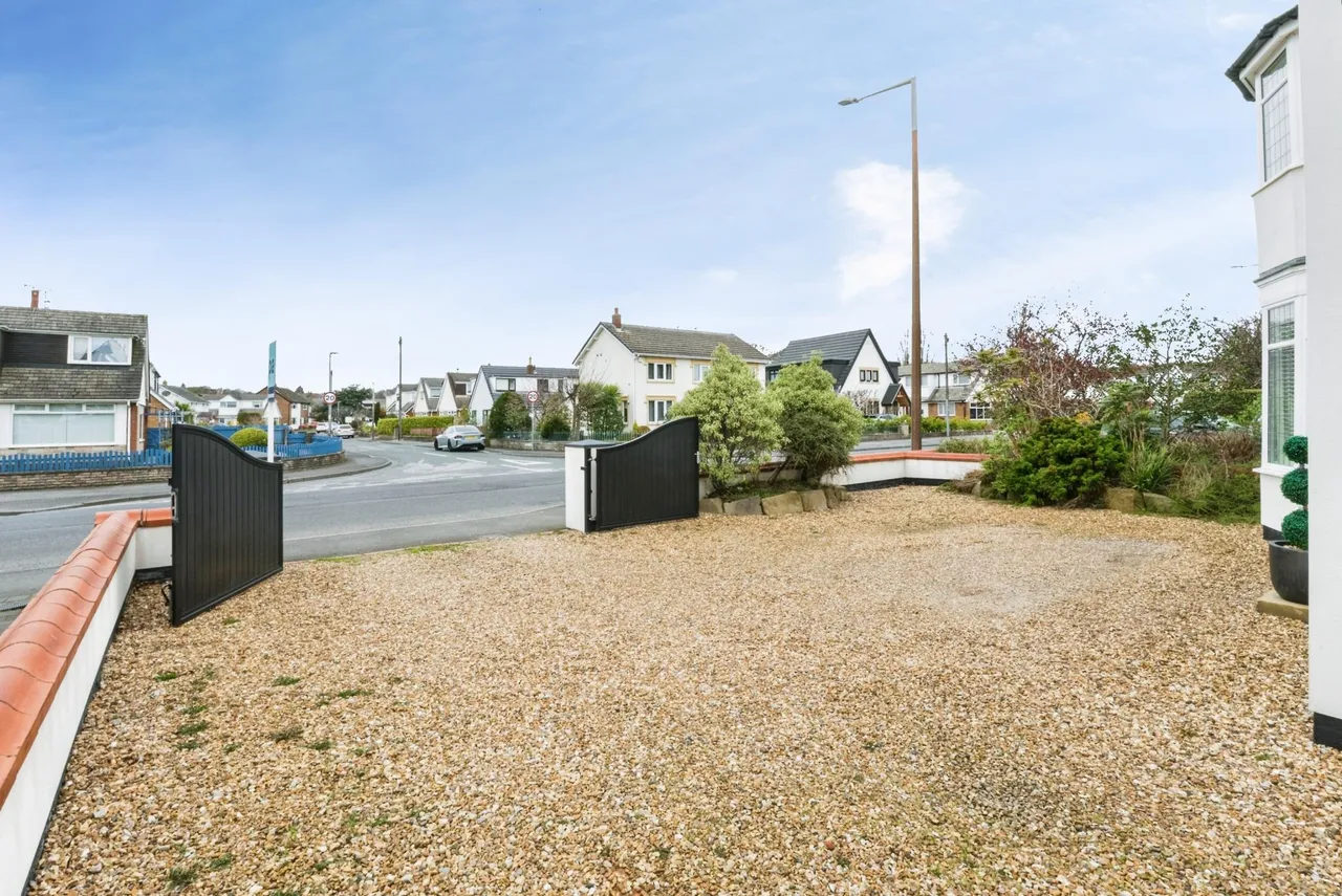 Mythop Road, Lytham, FY8, photo 31