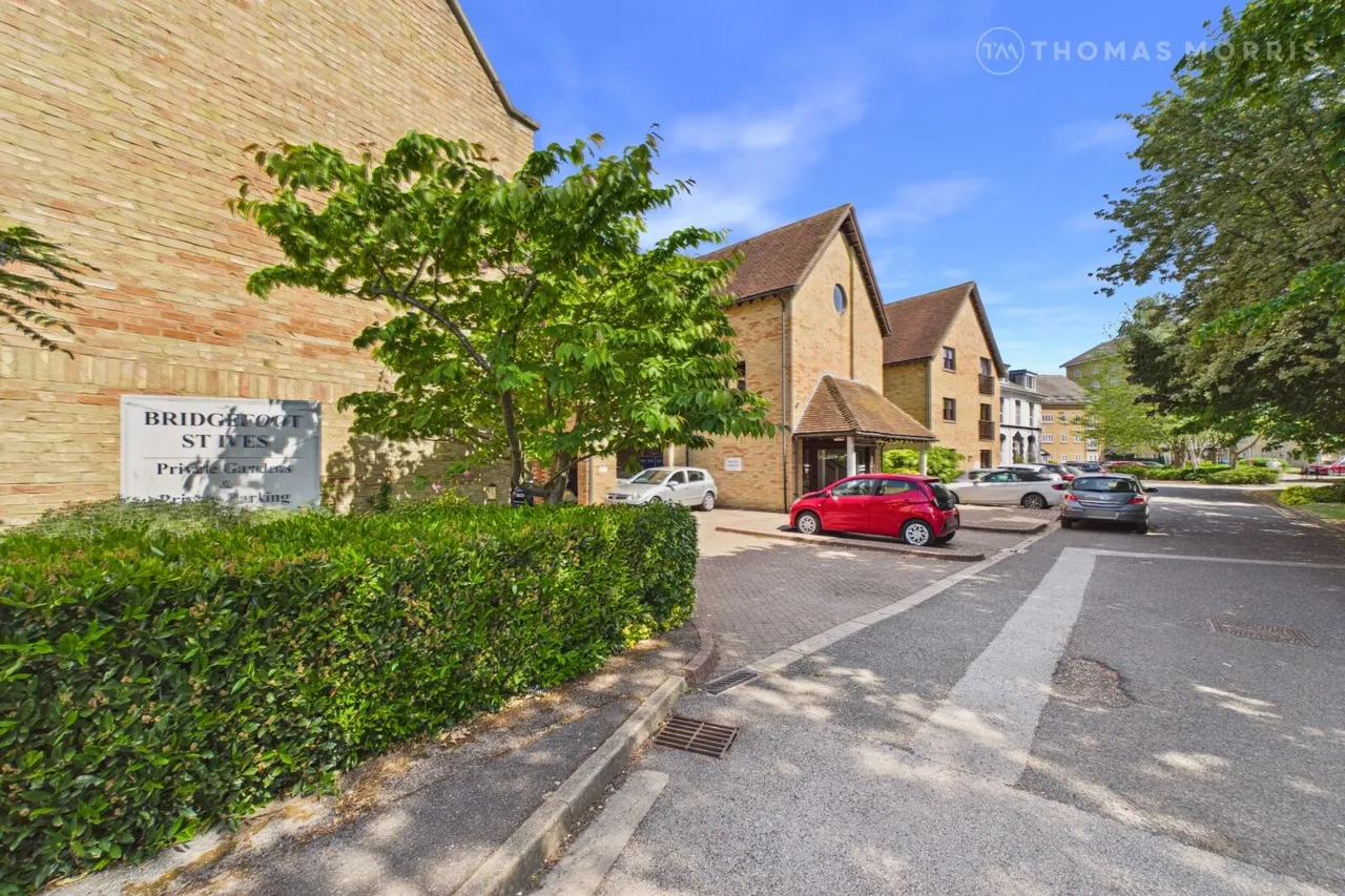 Bridgefoot, St. Ives, PE27, photo 8