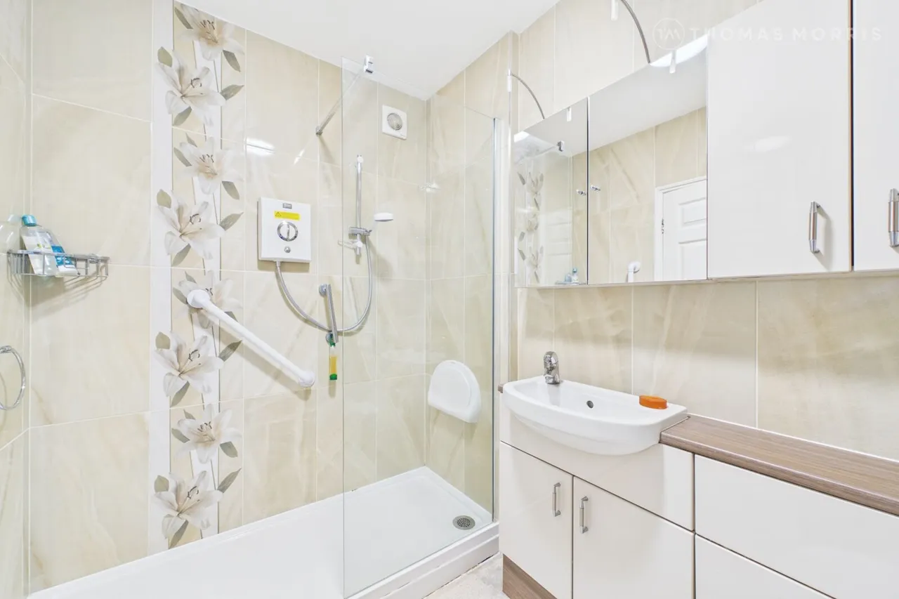 Bridgefoot, St. Ives, PE27, photo 6