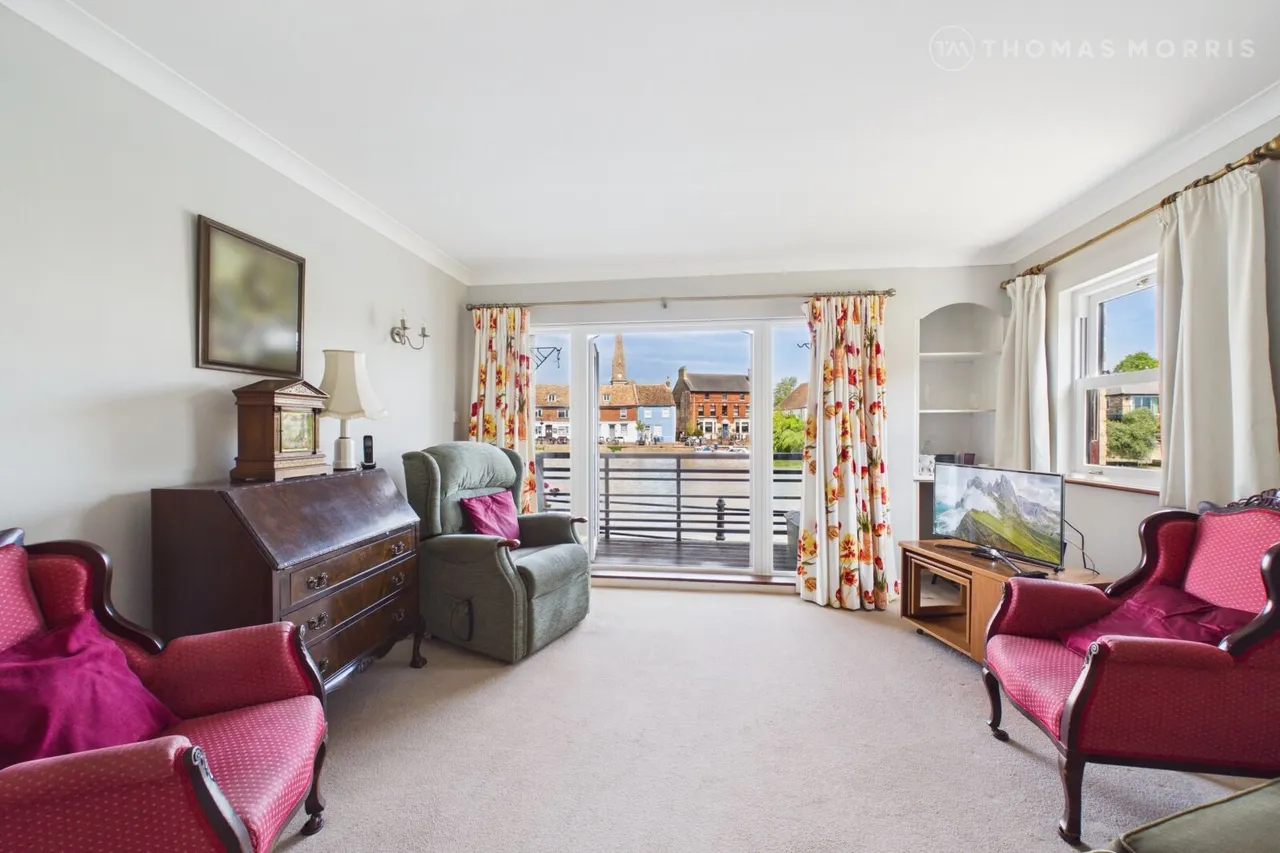 Bridgefoot, St. Ives, PE27, photo 3