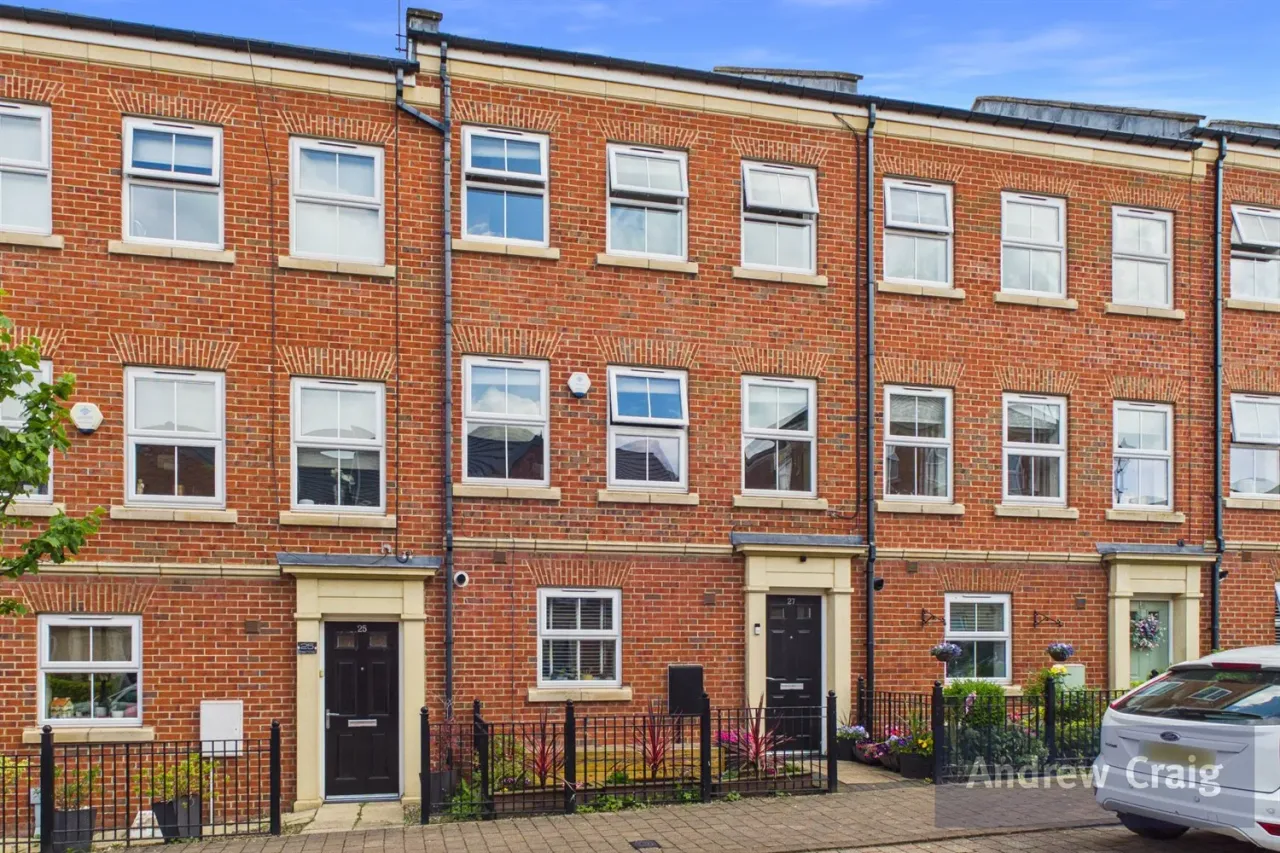 4 bed house for sale, Brass Thill Way, South Shields, NE33