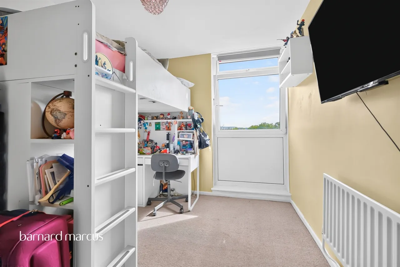 Mursell Estate, London, photo 12