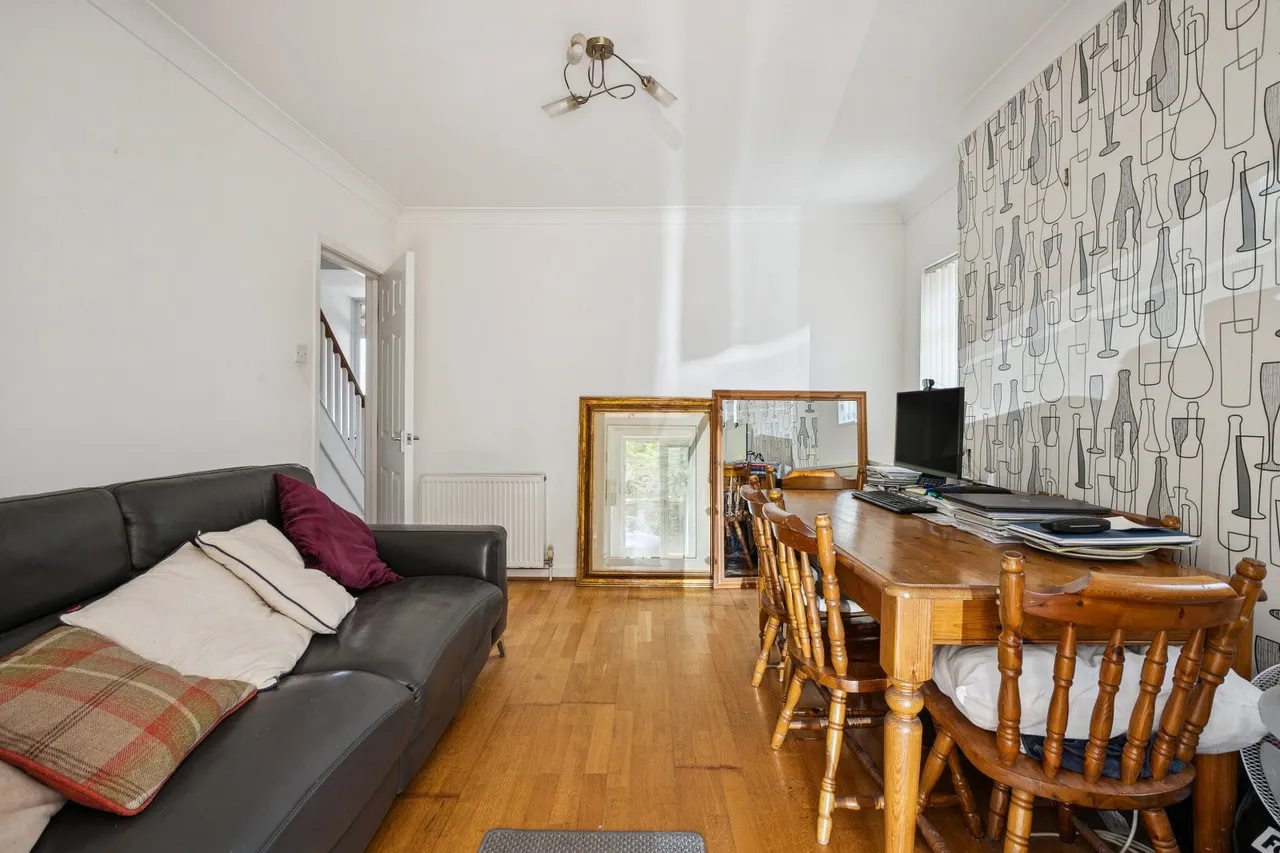 Milestone Road, Knebworth, SG3, photo 7