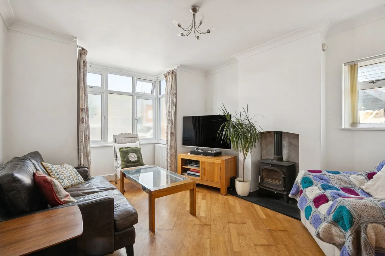 Milestone Road, Knebworth, SG3, photo 5
