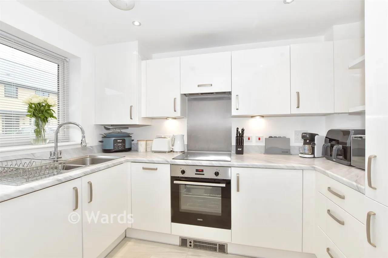 Cavell Place, Folkestone, CT20, photo 4