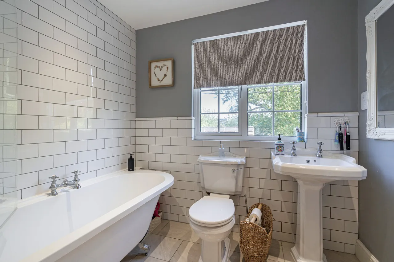 Adbury Road, Newbury, RG20, photo 9