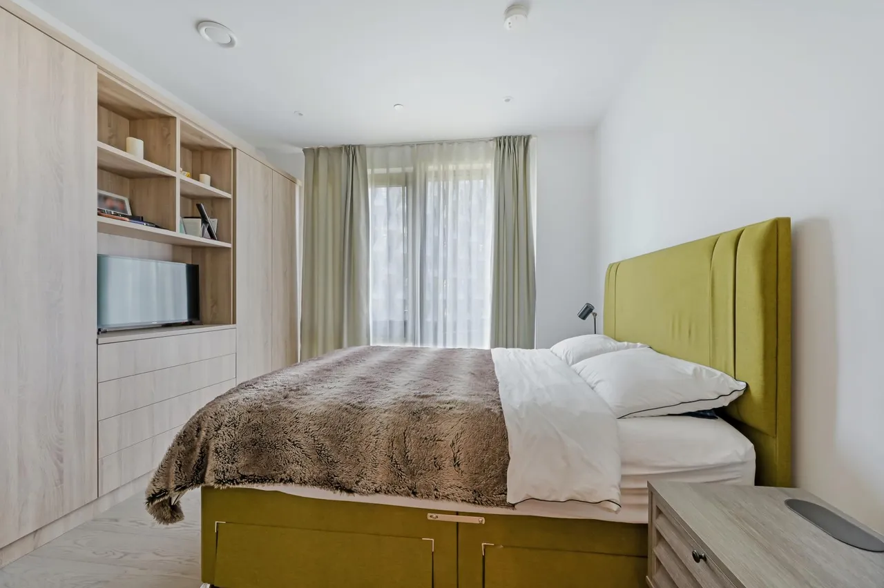 Embassy Gardens, Nine Elms, SW11, photo 14