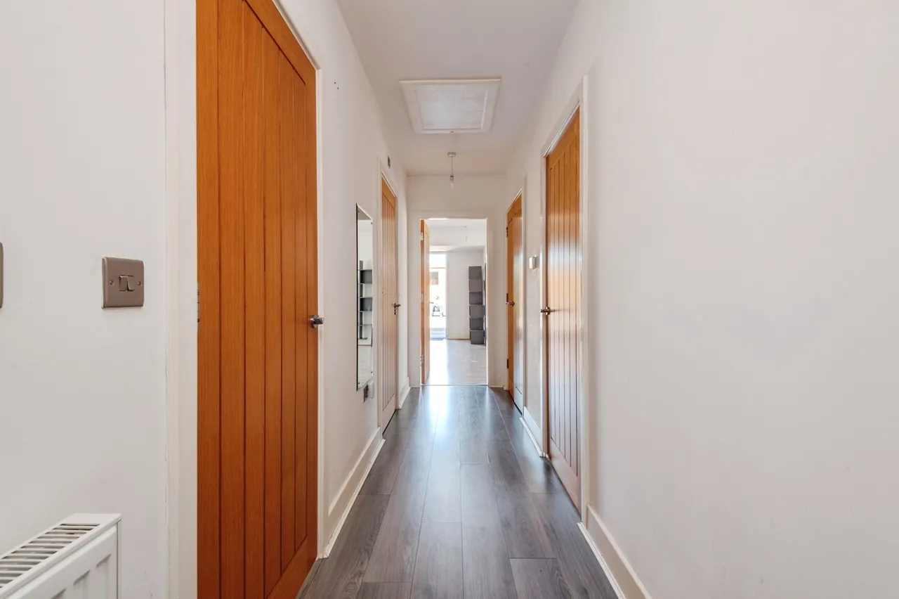 Madeira Drive, Liverpool, L25, photo 5