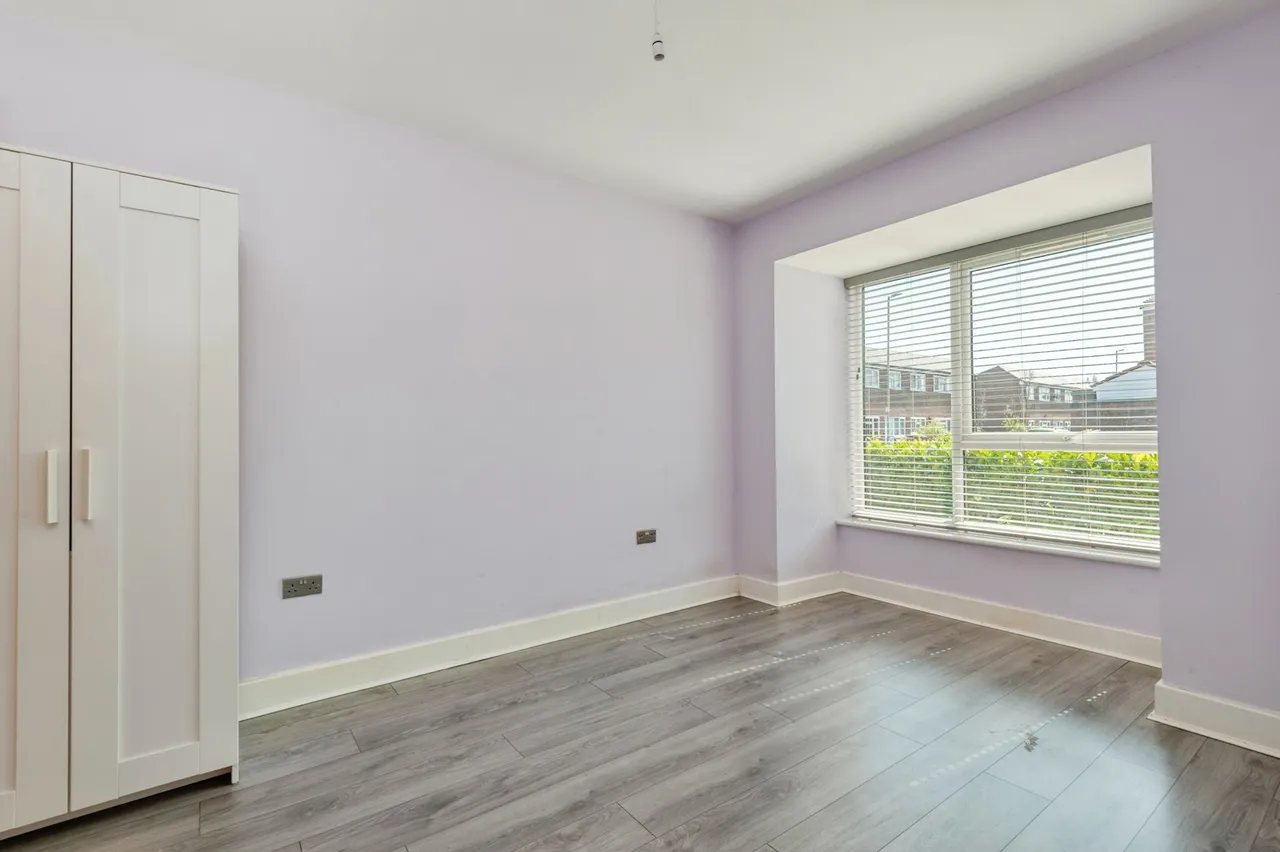 Madeira Drive, Liverpool, L25, photo 11