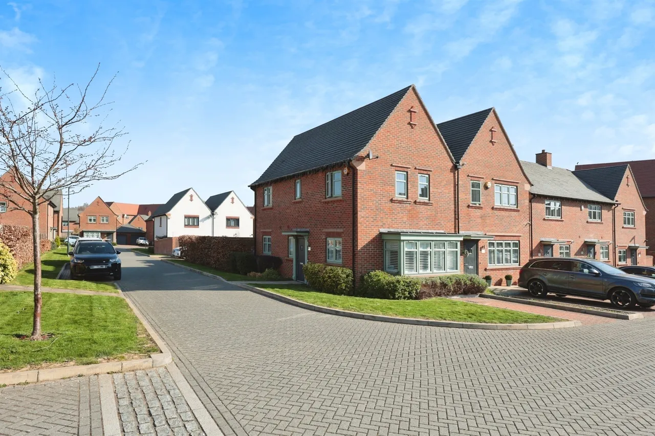 Fullers Avenue, Watford, WD25, photo 14