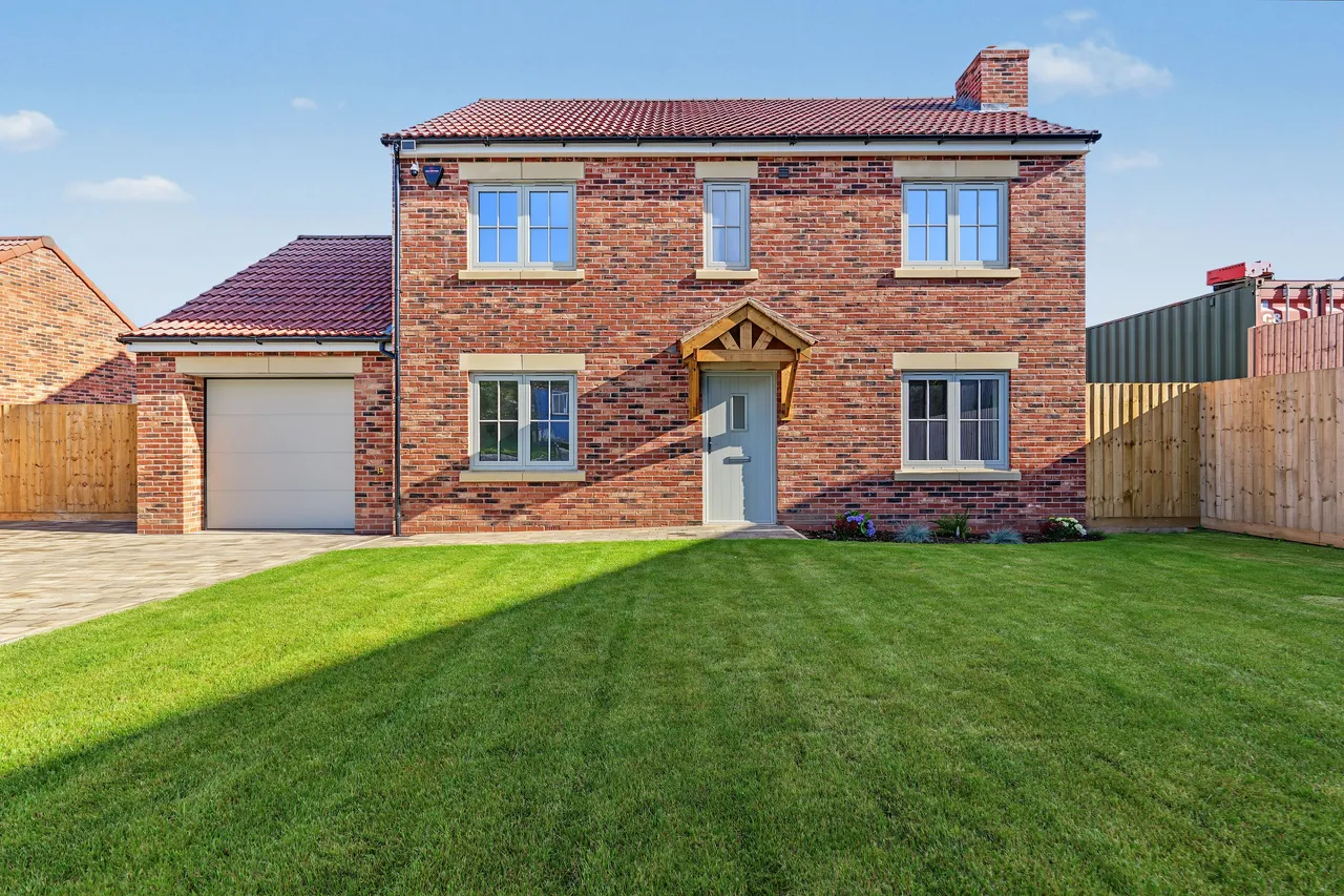 Off Main Road, LE14, photo 21