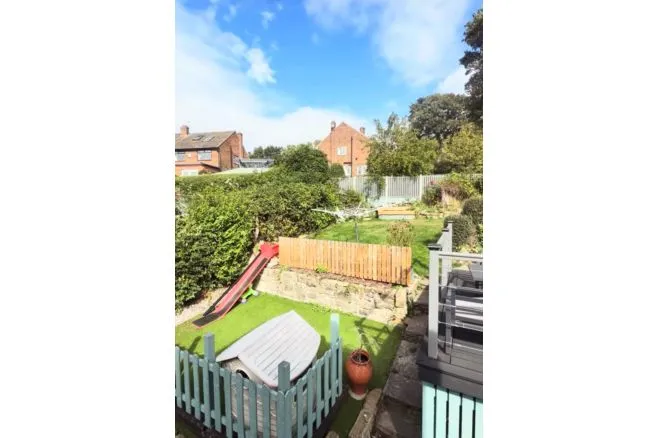 Hough End Garth, Leeds, LS13, photo 35