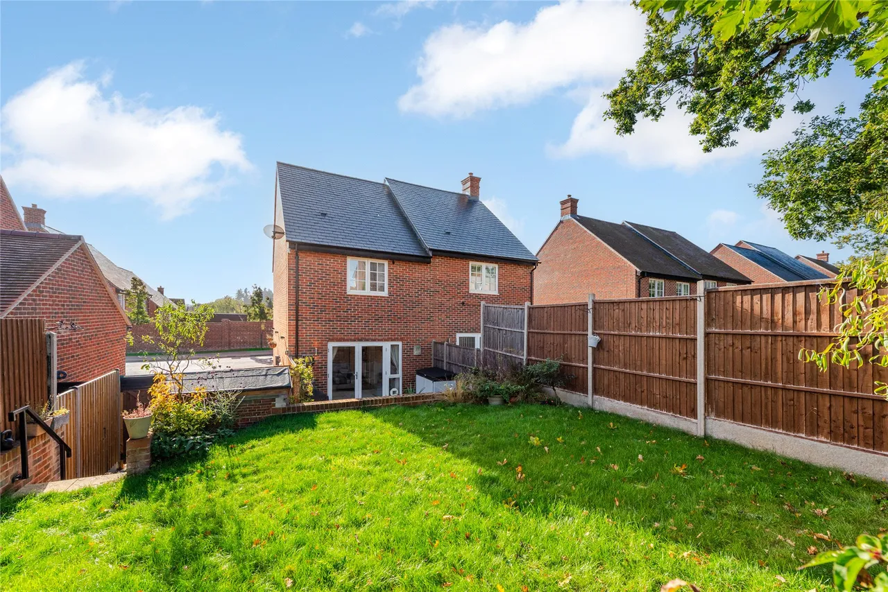Janes Way, Walters Ash, HP14, photo 11
