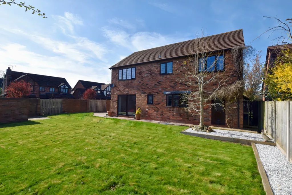 Sambrook Crescent, Market Drayton, photo 21