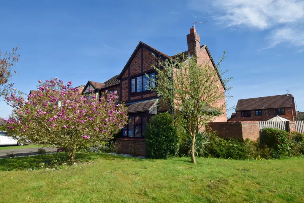 Sambrook Crescent, Market Drayton, photo 24