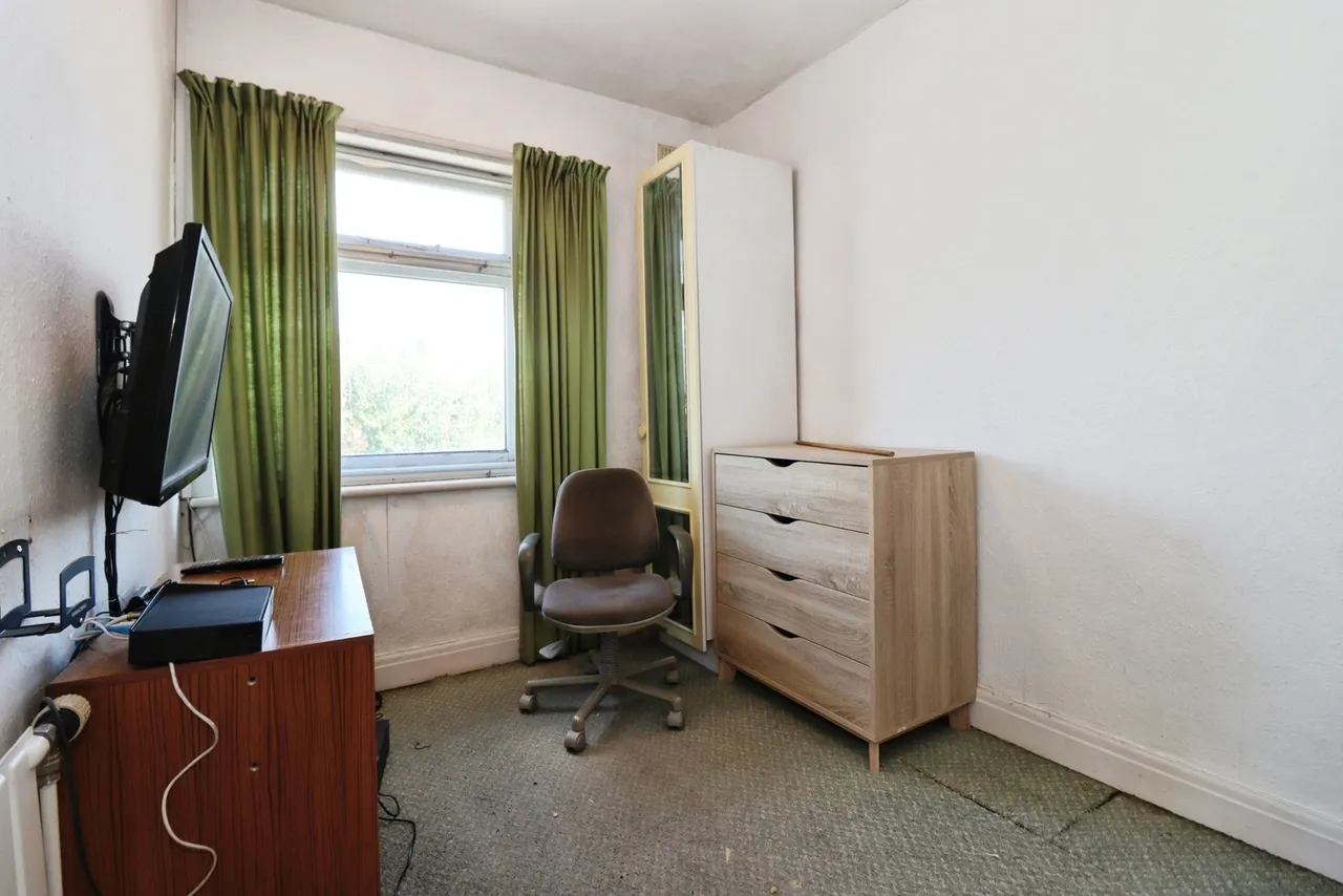 Cleve Road, BRISTOL, Avon, BS34, photo 12